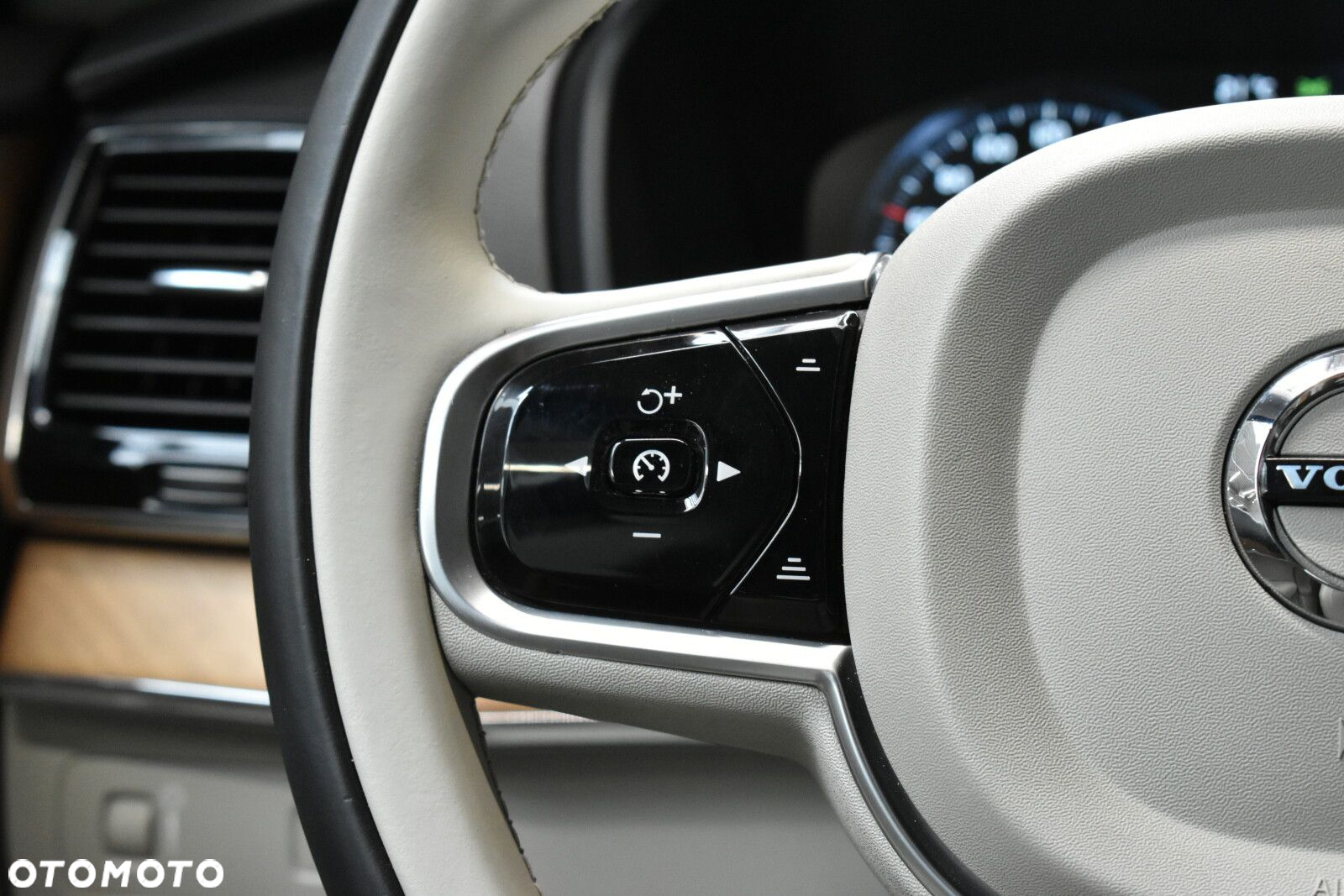 Volvo XC 90 D5 AWD Inscription 7os - 10