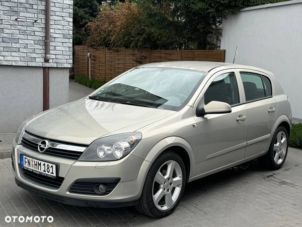 Opel Astra 1.8 Edition - 17