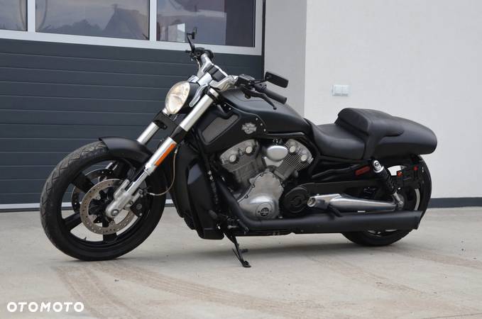 Harley-Davidson V-Rod Muscle - 1