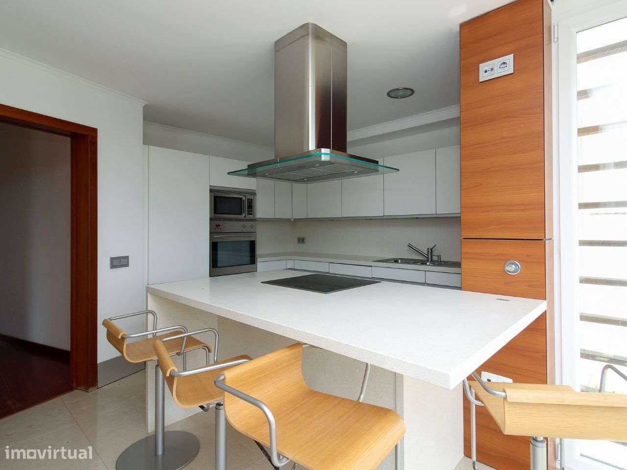 Moradia T6 com Piscina no Centro da Cidade - Grande imagem: 4/28