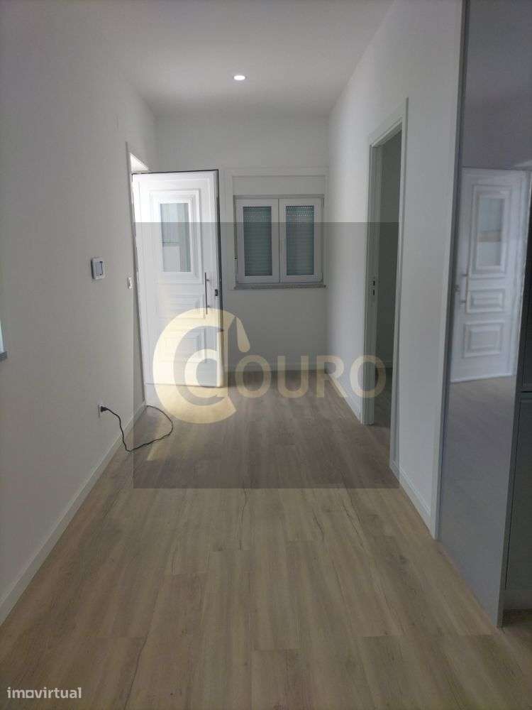 MORADIA T1 EM RIO TINTO - Grande imagem: 5/13