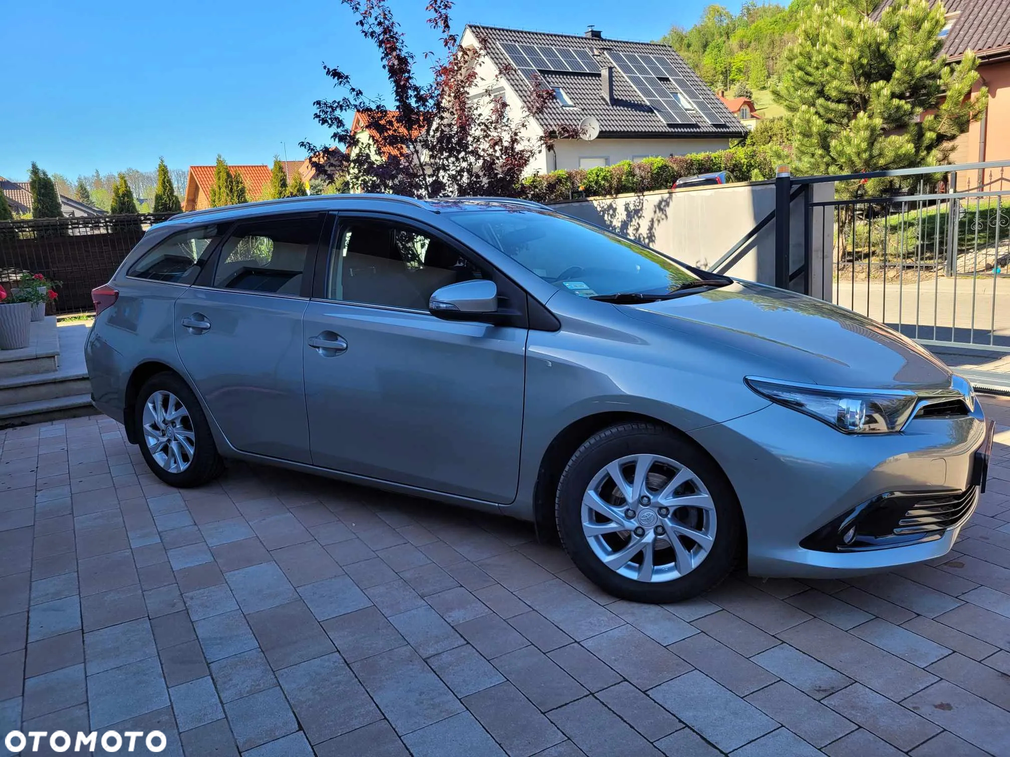 Toyota Auris 1.6 Comfort - 10