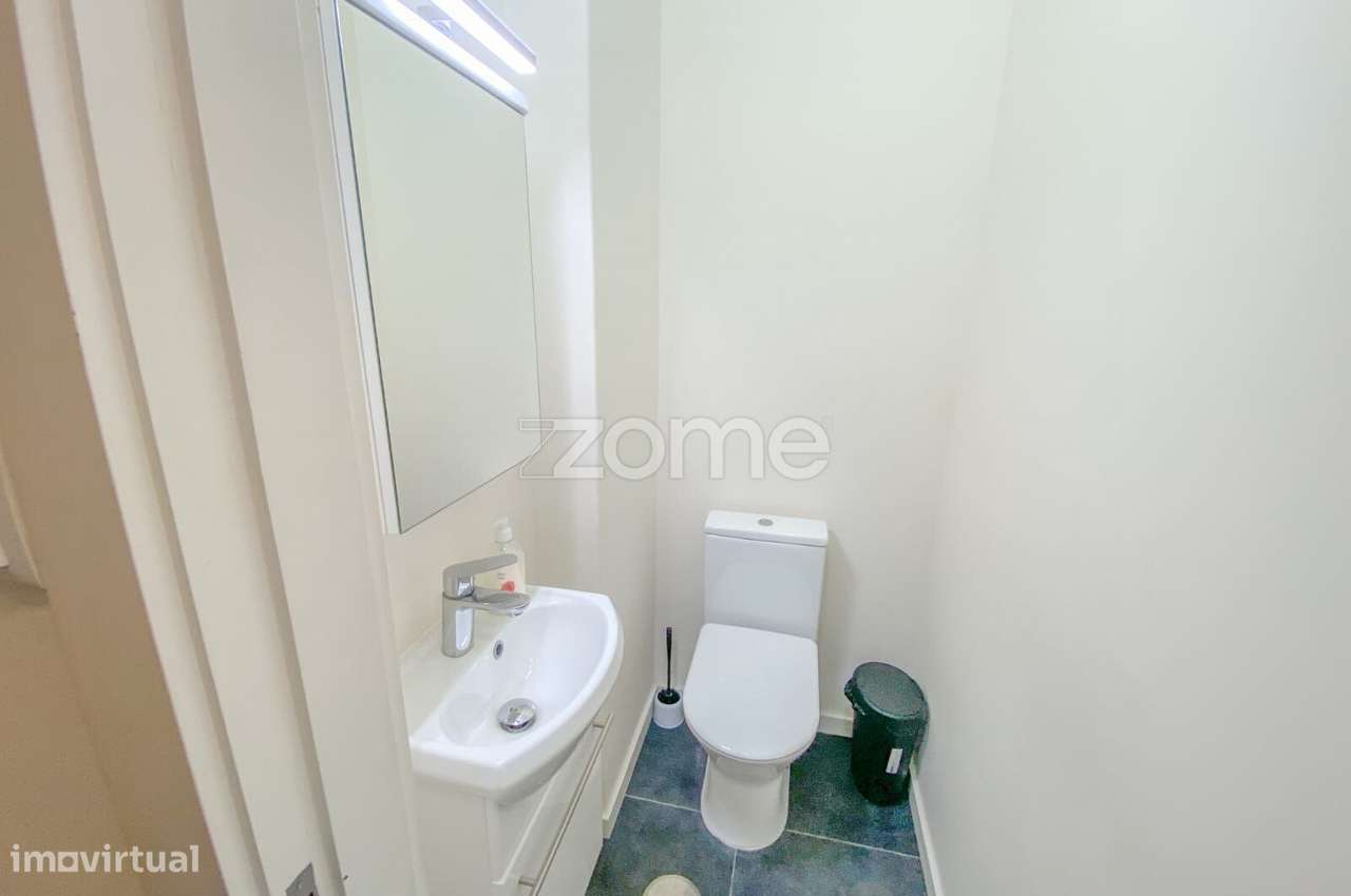 Apartamento luminoso T2+1 com varanda na Avenida Rodrigues de Freitas-26