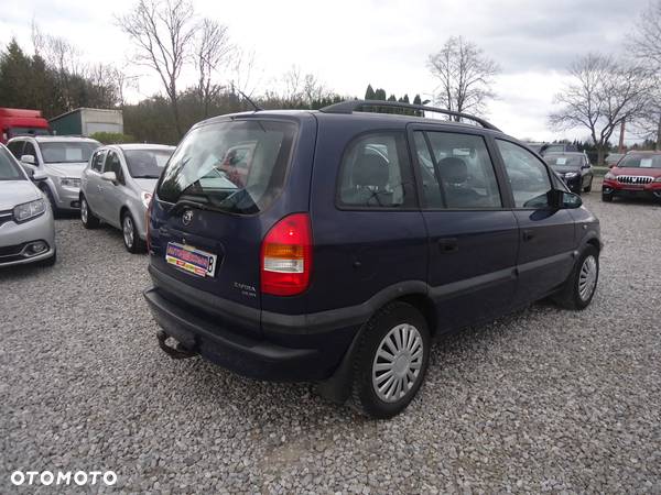 Opel Zafira 2.0 DTI Elegance - 2