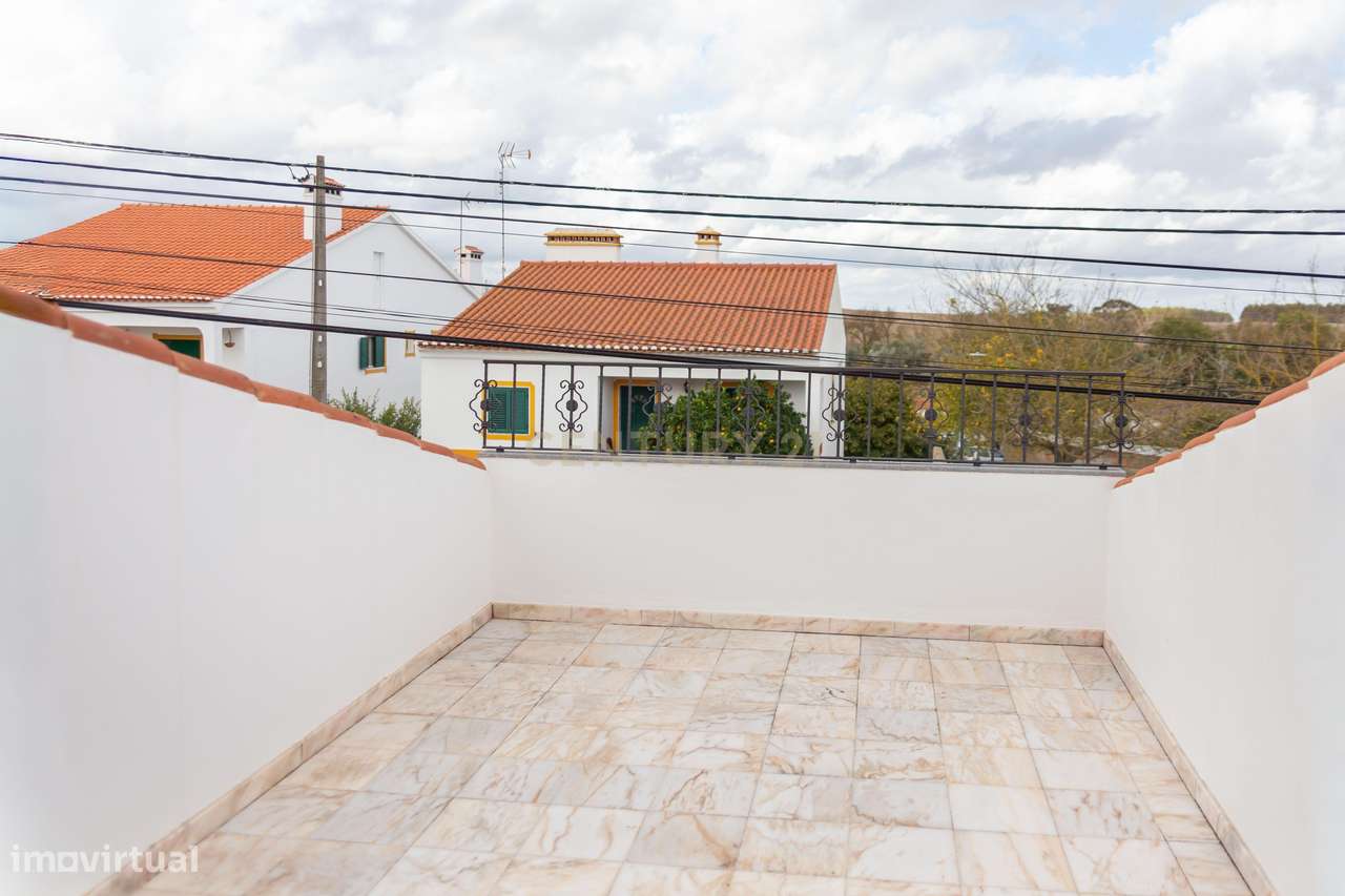 Charmosa Moradia T4 em Estremoz-26
