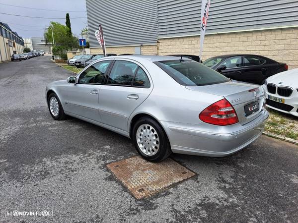 Mercedes-Benz E 200 K Elegance Aut. - 28