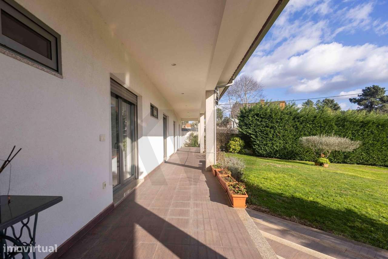 Moradia T4 de Luxo com Guest House T2, Piscina e SPA Privado - Grande imagem: 4/51