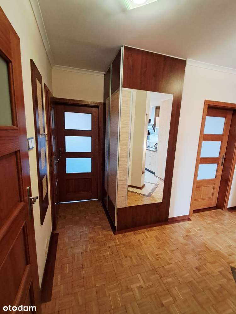 3 pokoje, pow. 66m2, balkon, II piętro, do zamieszkania, os. Dobrzec-13