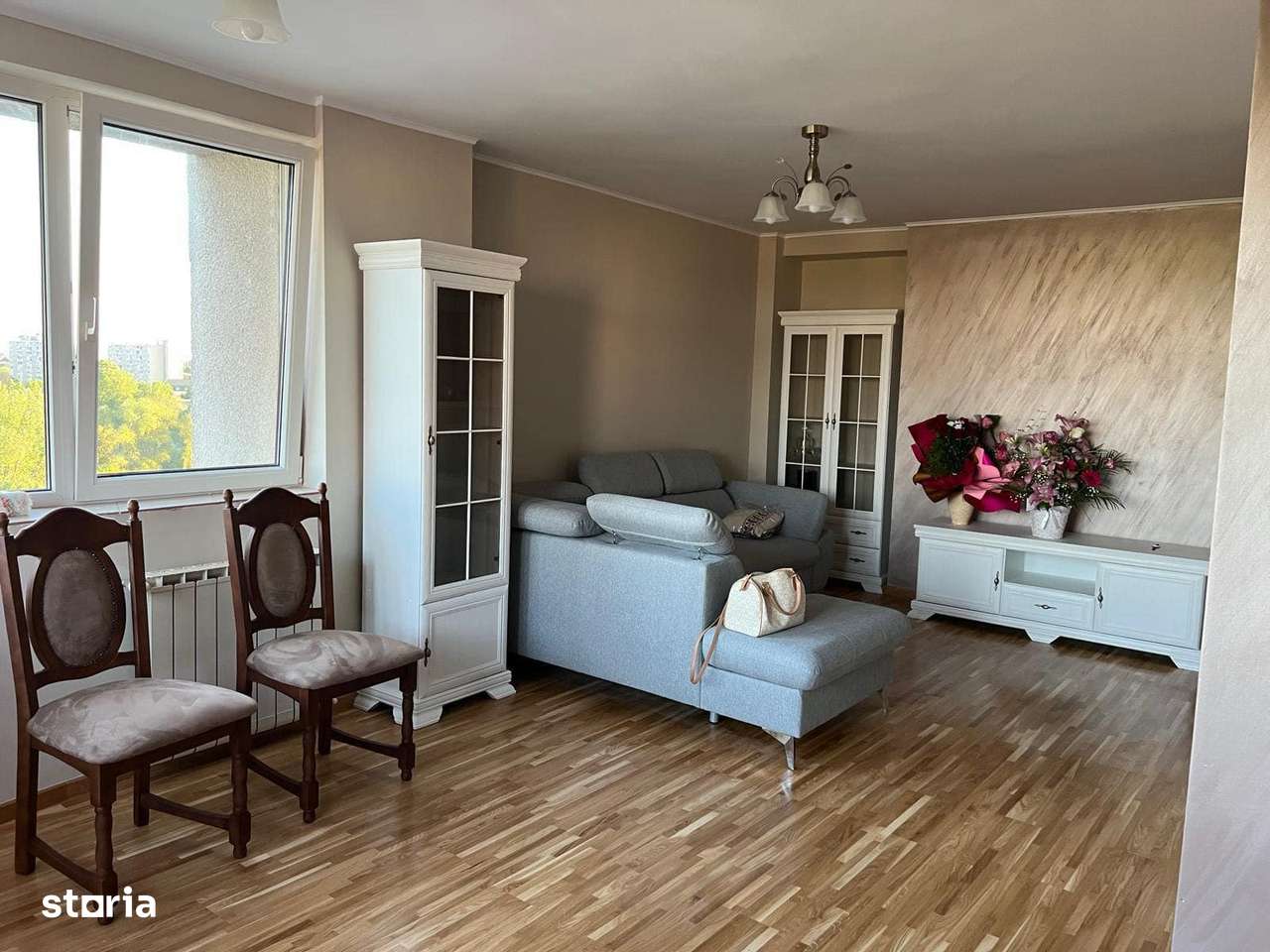 Chirie apartament modern pe 2 niveluri , mobilat-utilat , Centru Nou - Imagine principală: 2/11