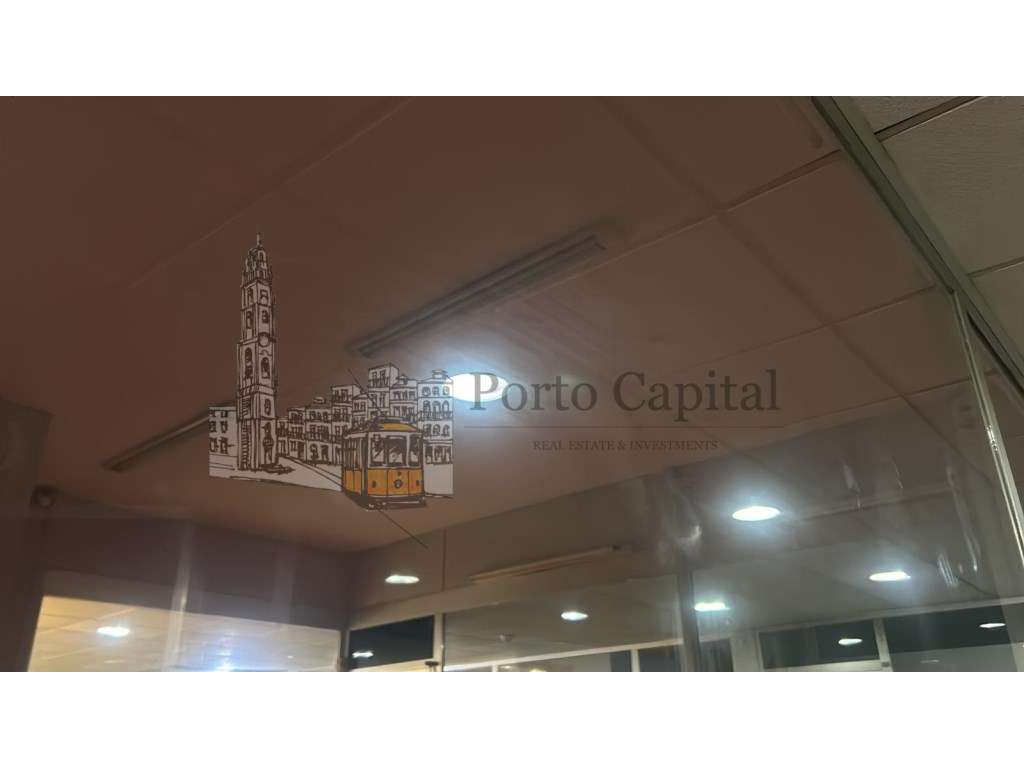 LOJA PRÓXIMO A CASA DA MUSICA - Grande imagem: 5/20