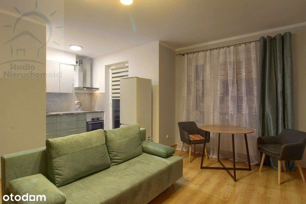 Umeblowana kawalerka z balkonem i m.postojowym - Pełny obrazek: 2/8