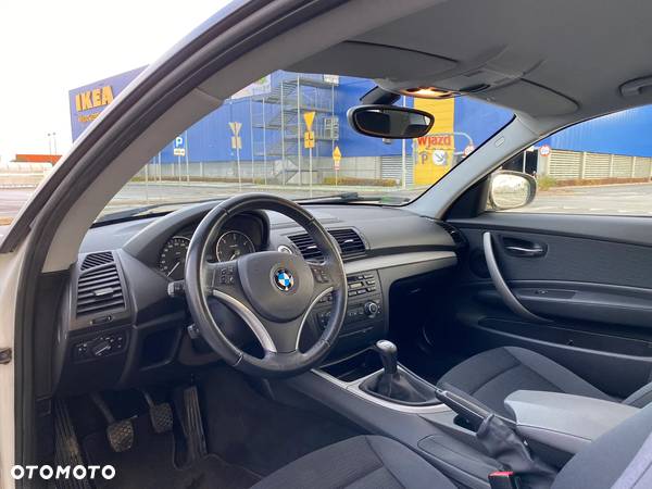 BMW Seria 1 116d - 20