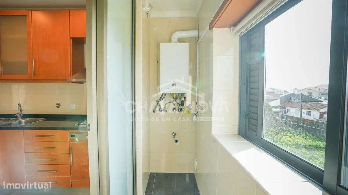 Apartamento T2+1 Dúplex c/ Vistas Mar em Canidelo-24