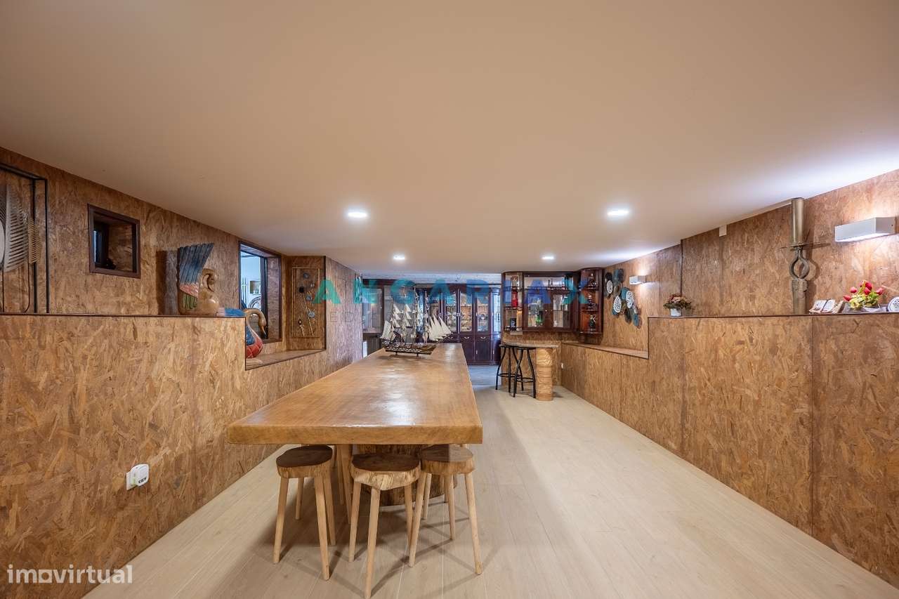 ANG1488 - Moradia T8 para Venda em Milagres - Grande imagem: 2/49