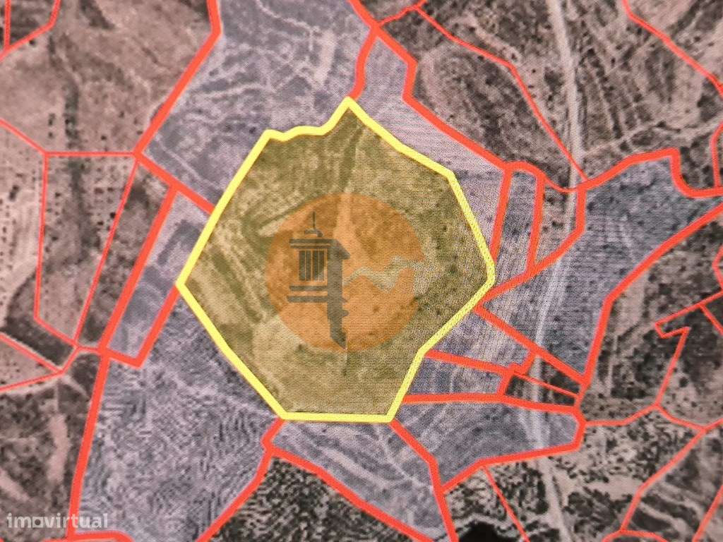 TERRENO COM 99.400 M2 - VISTA MAR - POSSIBILIDADE DE CONSTRUÇÃO - H... - Grande imagem: 2/28