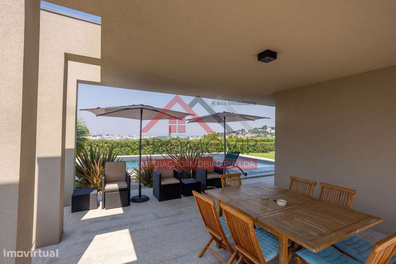 Moradia Térrea T3+1 S. Miguel do Couto Santo Tirso-13