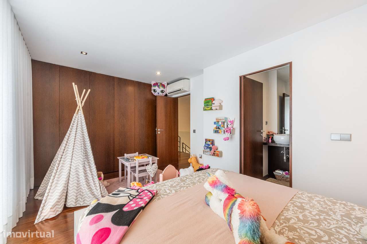 Moradia T3 + escritório em Sande São Lourenço -Guimarães-29