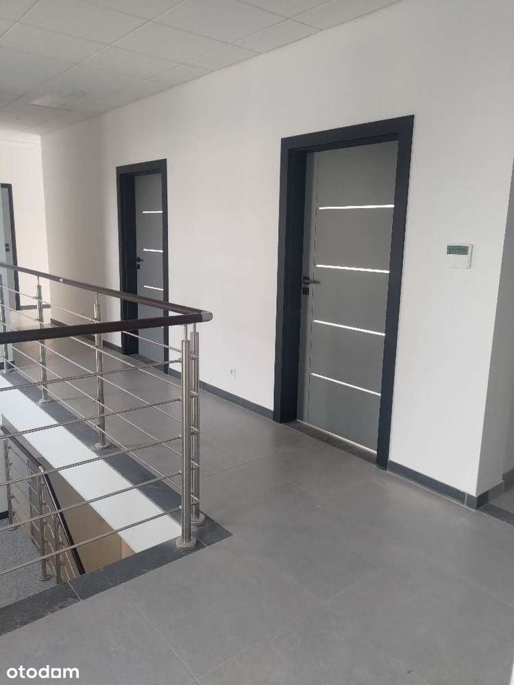 Lokal 81m2 biuro klimatyzacja własna łazienka aneks kuchenny parking - Pełny obrazek: 4/12