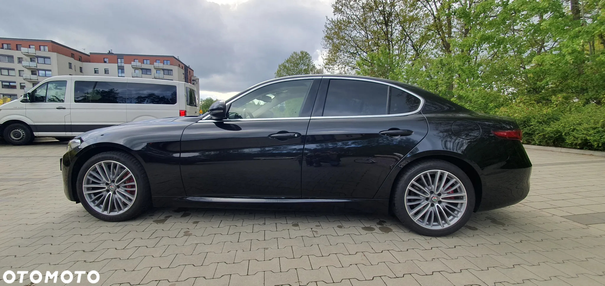 Alfa Romeo Giulia 2.0 Turbo TI - 9