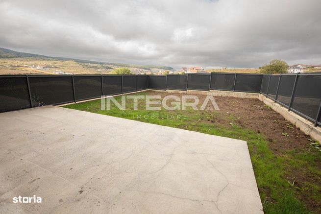 Str. Muntii Rodnei Casa Noua  6 Camere cu 3 Dormitoare | Curte Proprie-7