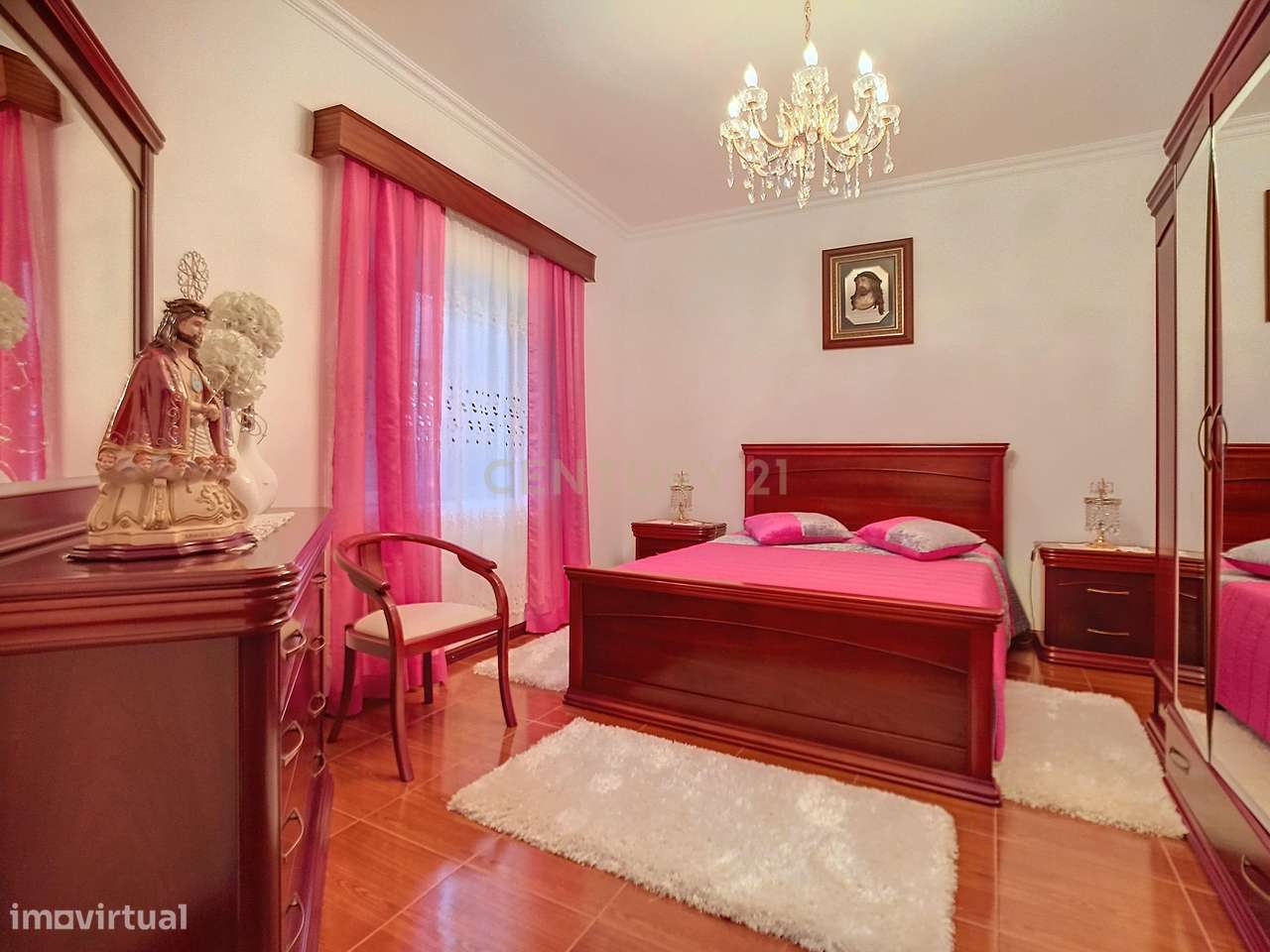 Exelente oportunidade! Moradia T4 localizada na freguesia dos Arrifes - Grande imagem: 4/29