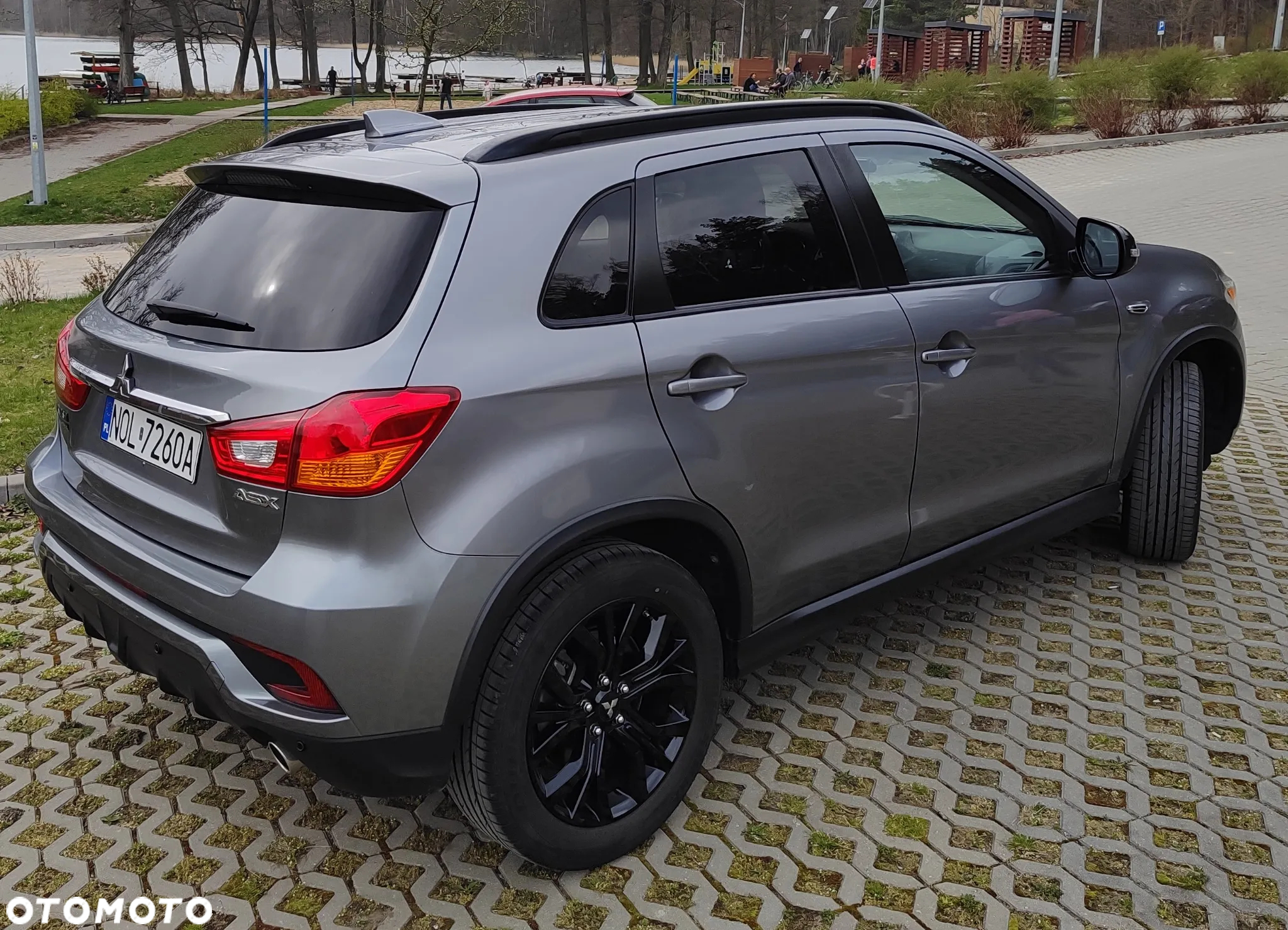 Mitsubishi ASX 1.6 Black Edition - 4