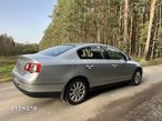 Volkswagen Passat 2.0 TDI Comfortline - 10