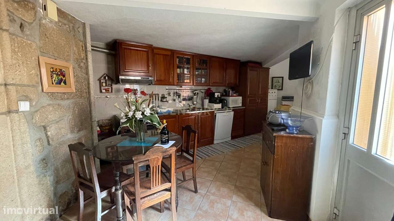 Moradia T4 em pedra | Lousa, Castelo Branco - Grande imagem: 3/21