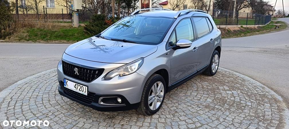 Peugeot 2008 1.6 BlueHDi Style - 3