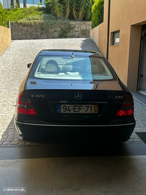 Mercedes-Benz E 320 CDi Avantgarde - 4