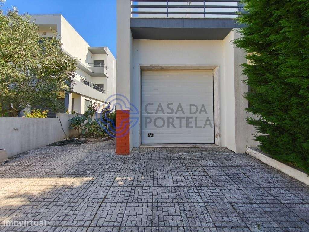 Moradia T4 individual com suite - Grande imagem: 4/53