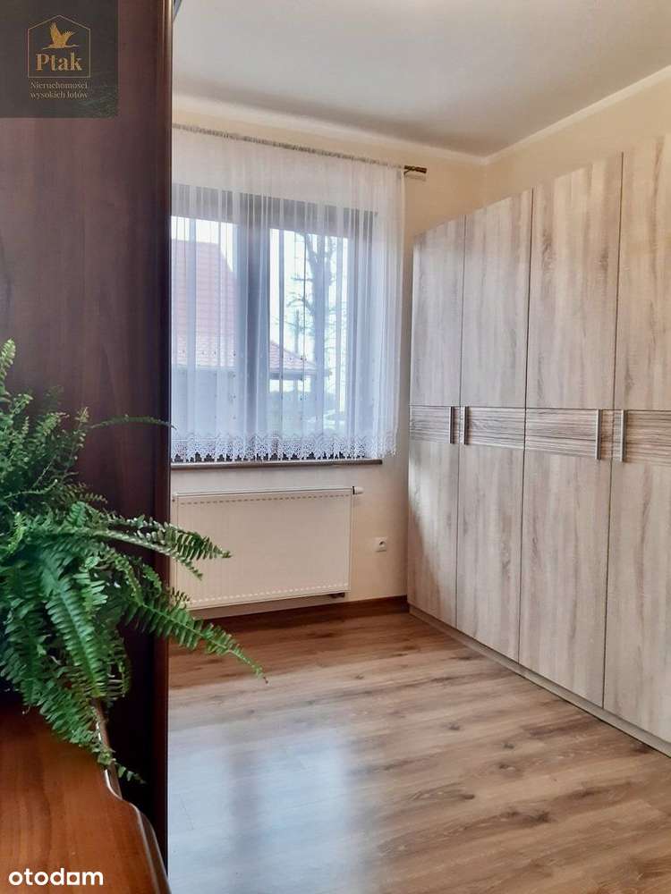 4 budynki na działce narożnej 2208m2! Domy+Magazyn-8