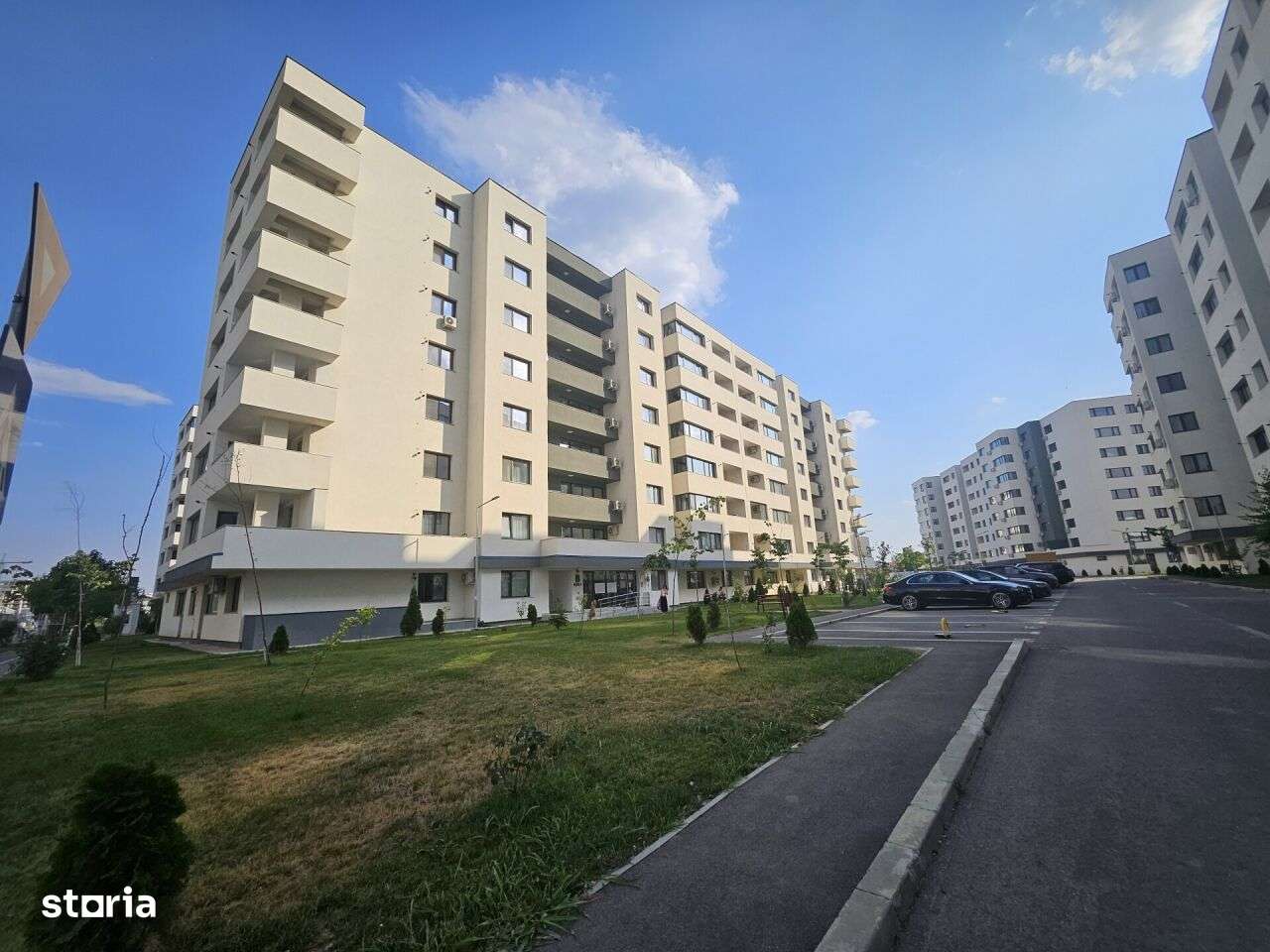 VÂNZARE 2 CAMERE ZONA PIPERA OMV PARCARE+ BOXA-7