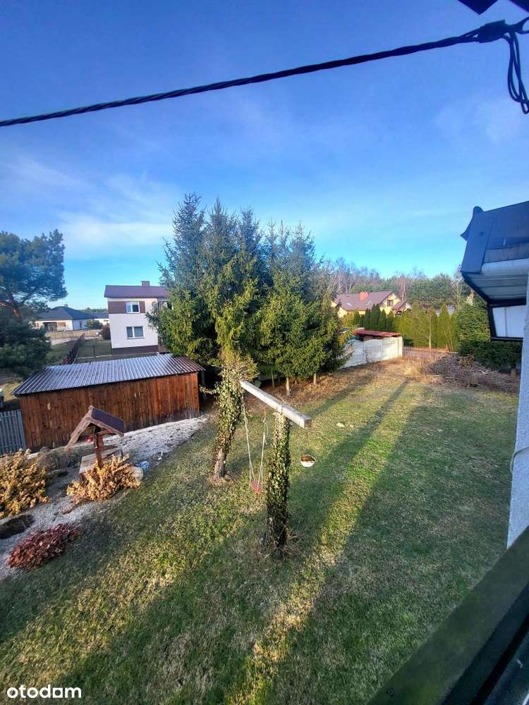 Piękny dom z dużą działką w Ostrowcu Świętokrzyski-19