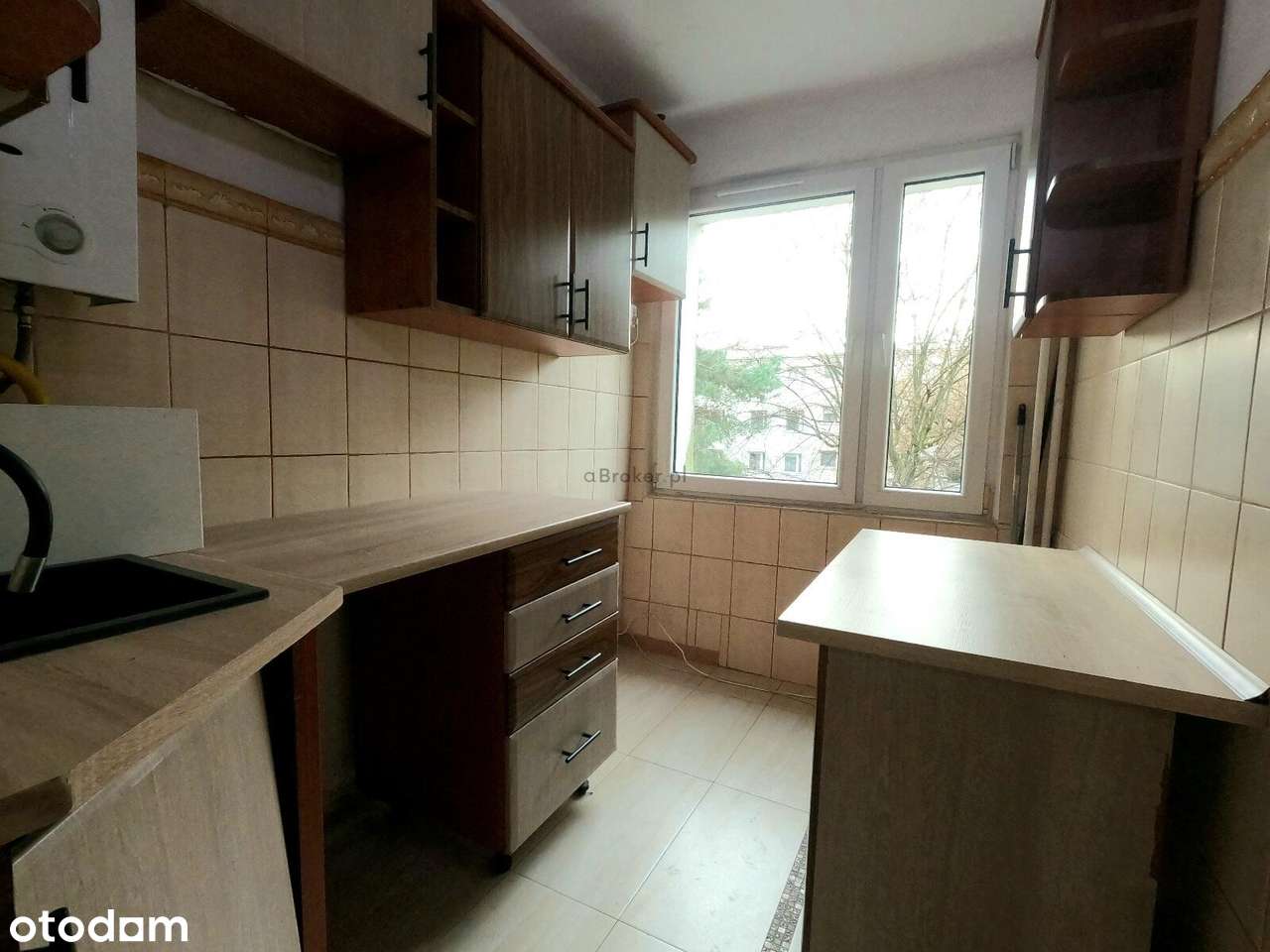 Mieszkanie 36m2 Kraków, ul. Na Szaniec. Osobna, jasna kuchnia, balkon. - Pełny obrazek: 5/8