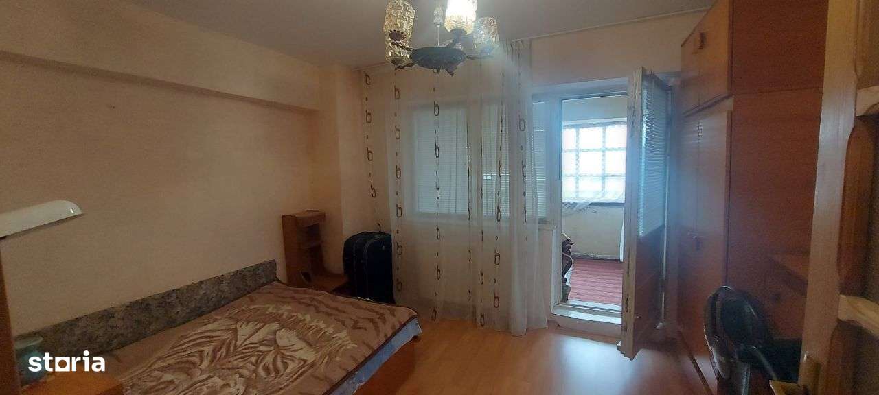 Parcul Catedralei - 3 camere /2 bai /3 balcoane /centrala /etaj 10-5