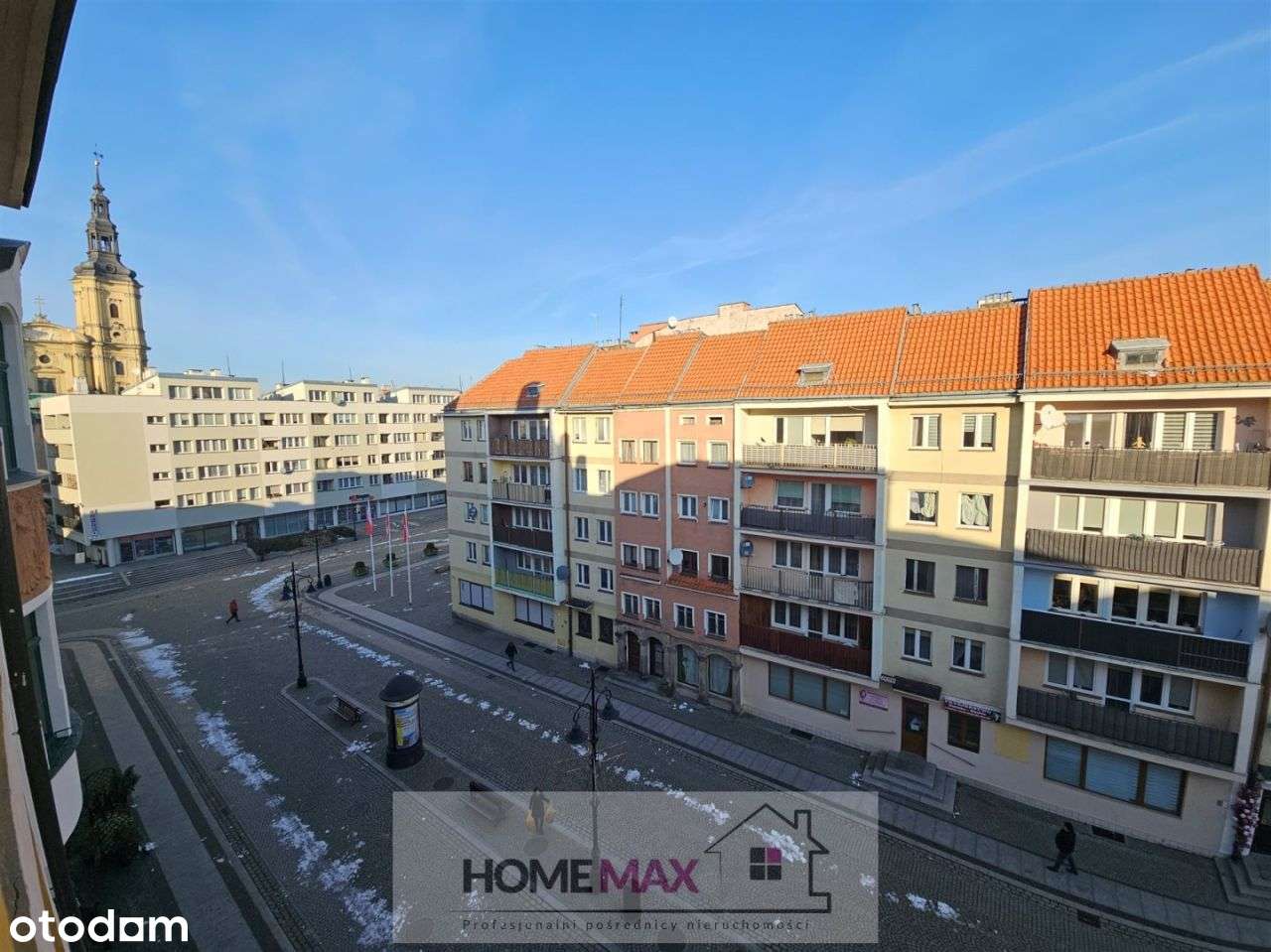 Mieszkanie 3-pokojowe w samym centrum Legnicy-12