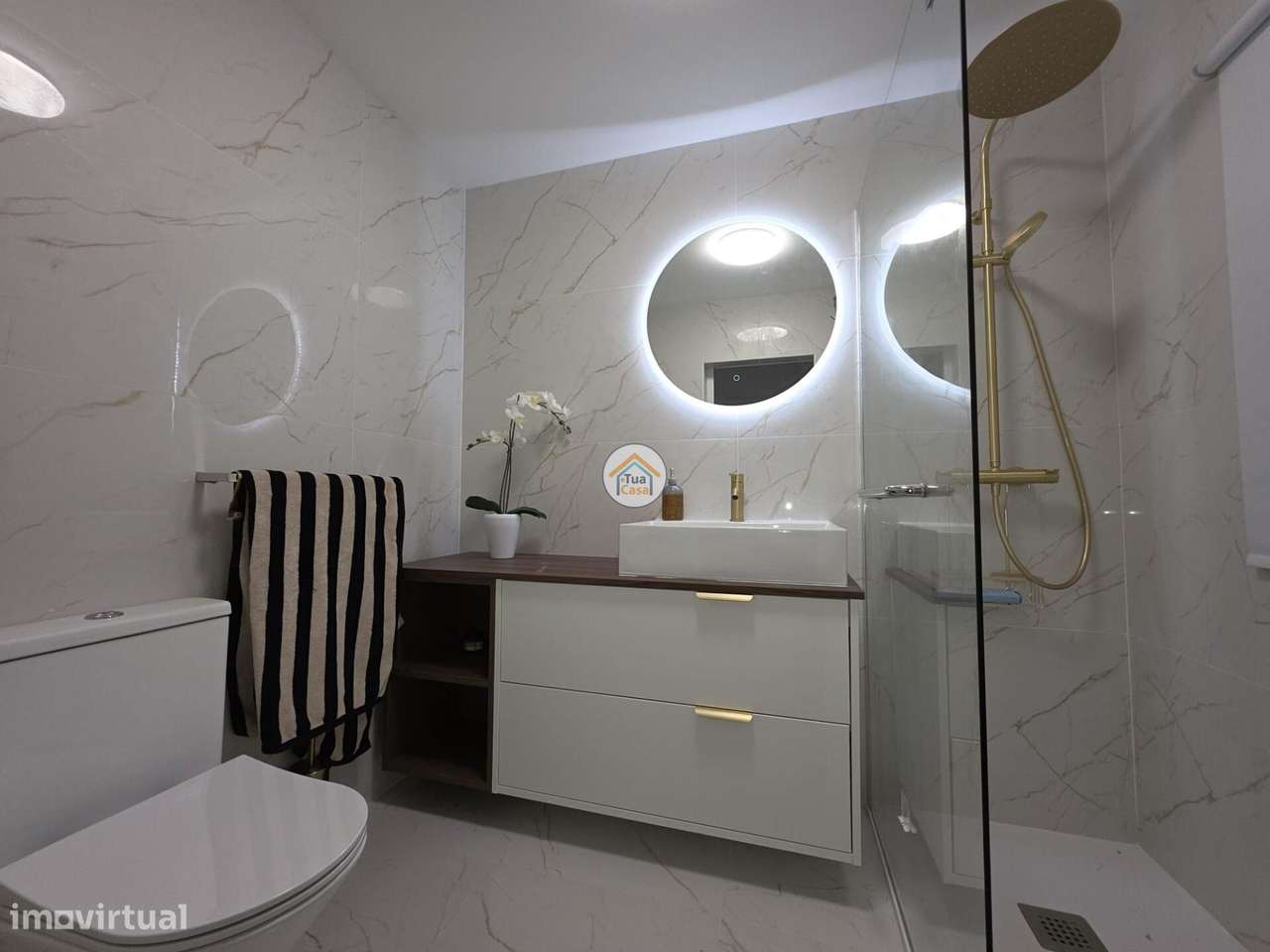 Apartamento T2+1 Renovado á 200 metros da praia de Quarteira-9