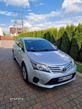 Toyota Avensis 1.6 - 2