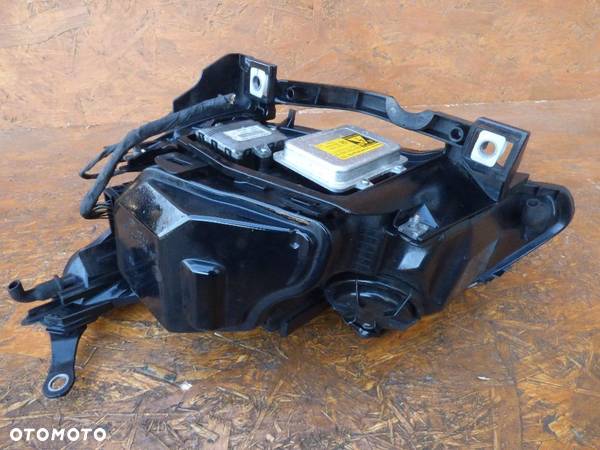 BMW E61 E60 LAMPA PRAWA DYNAMIC XENON EUROPA - 9