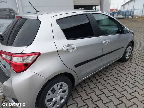 Toyota Yaris 1.5 Premium - 5