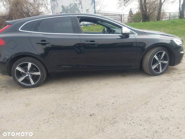 Volvo V40 T3 Geartronic RDesign - 8