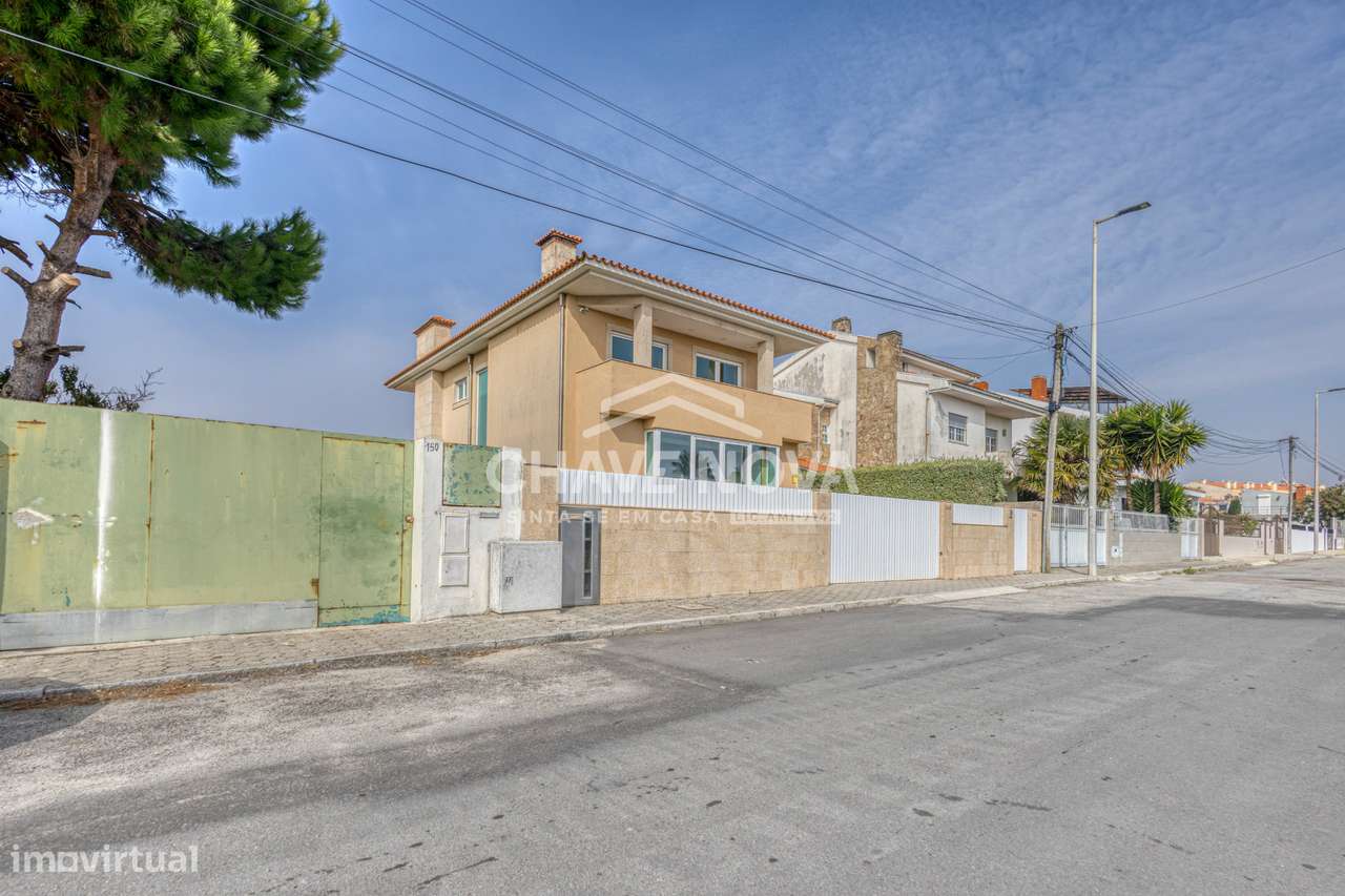 Moradia T3 Canidelo COMO NOVA com Piscina 4 Frentes-47