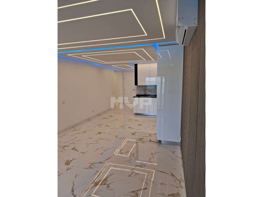 Apartamento T2 em Quarteira-23