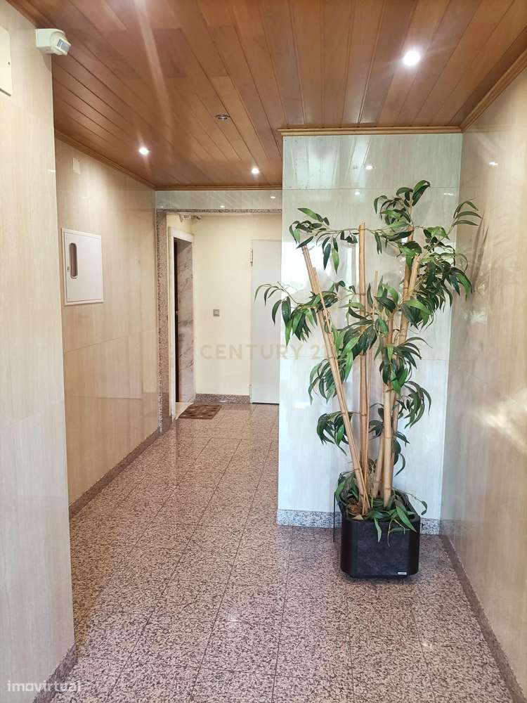 T3 em condomínio fechado em Alverca - Grande imagem: 3/46