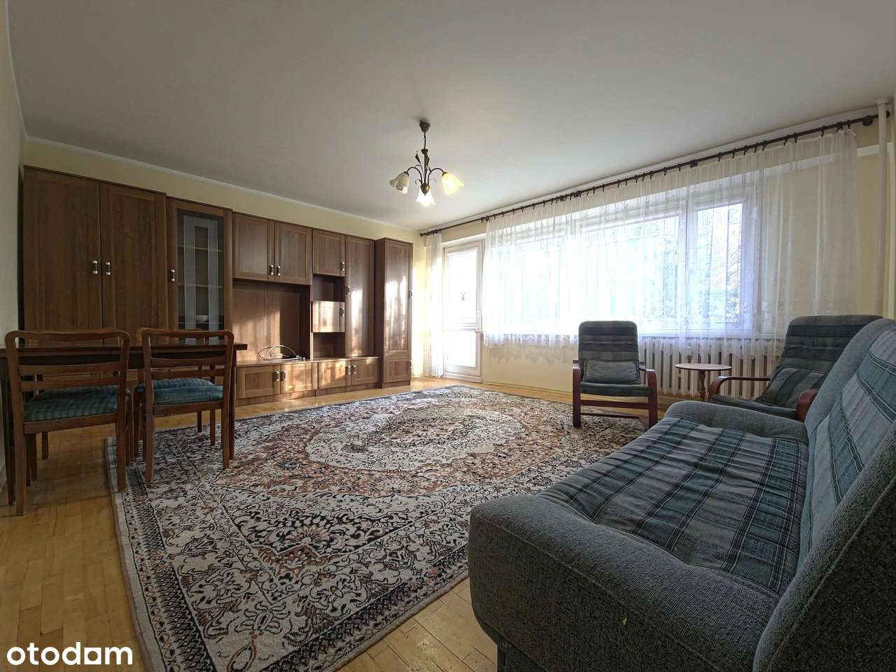 Słoneczne mieszkanie z potencjałem !-0