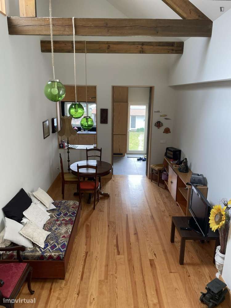 Quarto - localizado em Vila nova de gaia - Grande imagem: 2/19