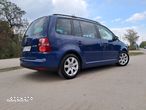 Volkswagen Touran 2.0 TDI DPF BlueMotion Technology Cup - 6