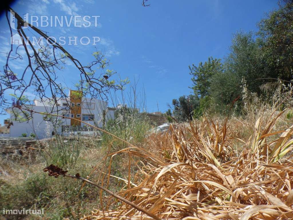 Lote urbano para construção de moradia, em Ferragudo. - Grande imagem: 5/12