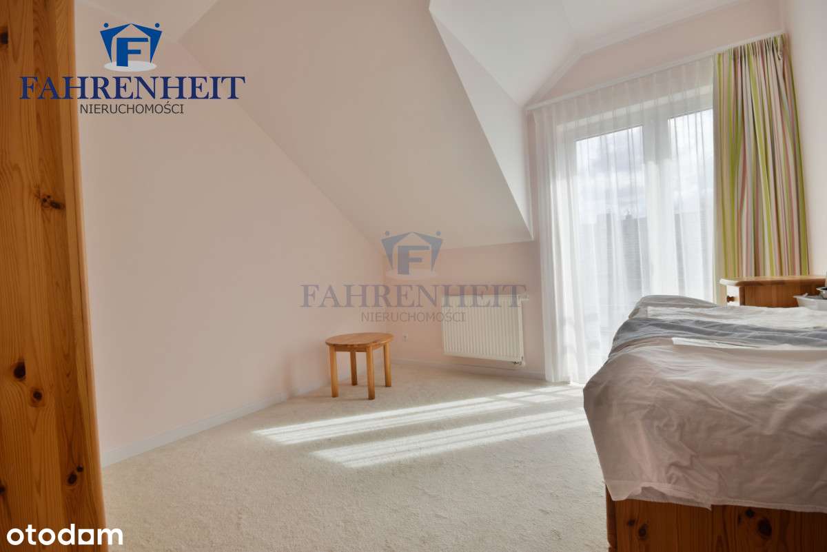 Fotowoltaika, Garaż, Wirtualny Spacer-17